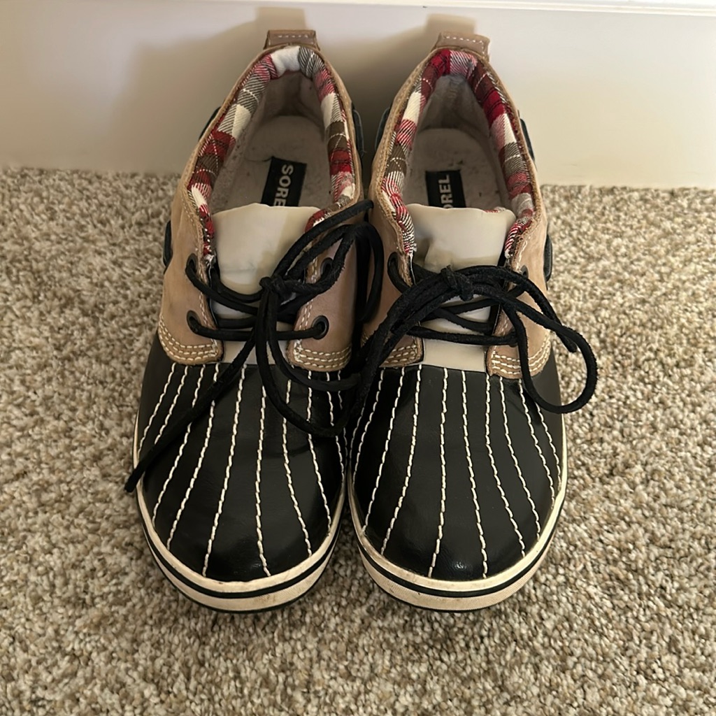 Sorel Waterpoof Boots Size 7.5